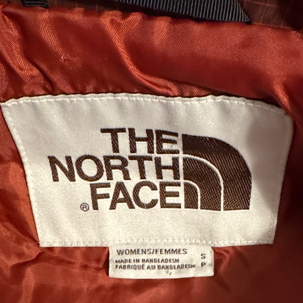 The North Face Women's Brandy
Windbreaker M66 Utility Wind Jacket - Picture 10 of 11